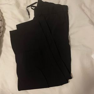 Lululemon black on the move 7/8 plant